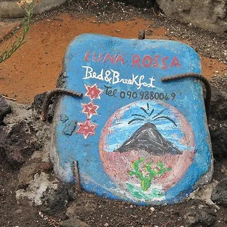 בית הארחה Luna Rossa Ginostra