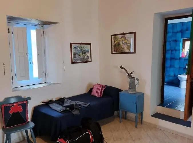 Luna Rossa Pensión 3*