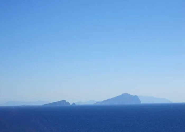 Luna Rossa Pensión 3*